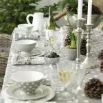 Како да ја покриете масата на чај: Правилно поставување и празничен дизајн | +64 фотографија