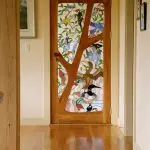 Dekorasi pintu antarmasi - pendekatan asli untuk dekorasi interior