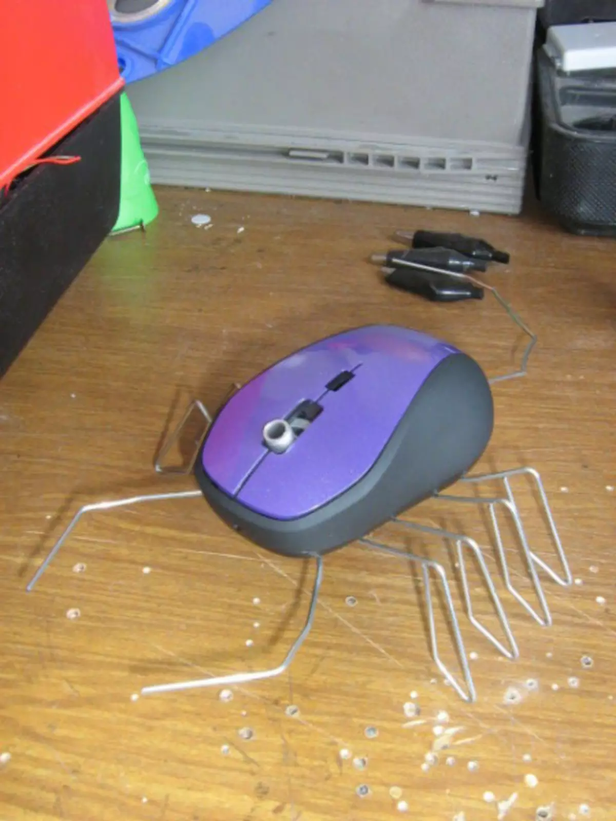 Escorpió des d'un ratolí d'ordinador