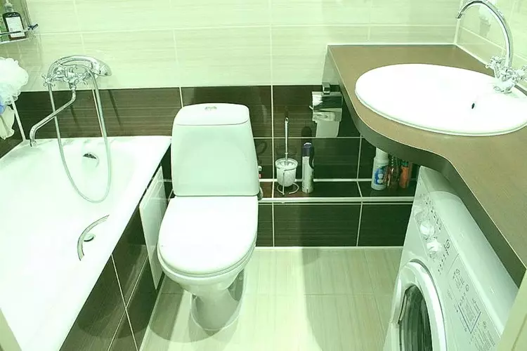 Unutrašnjost kupaonice u kombinaciji s WC-om: Kako se lijepo i praktično raditi na malom prostoru (38 fotografija)