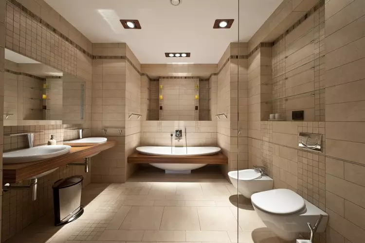 Интериор на банята, комбиниран с тоалетна: как да се направи красиво и практично на малко място (38 снимки)