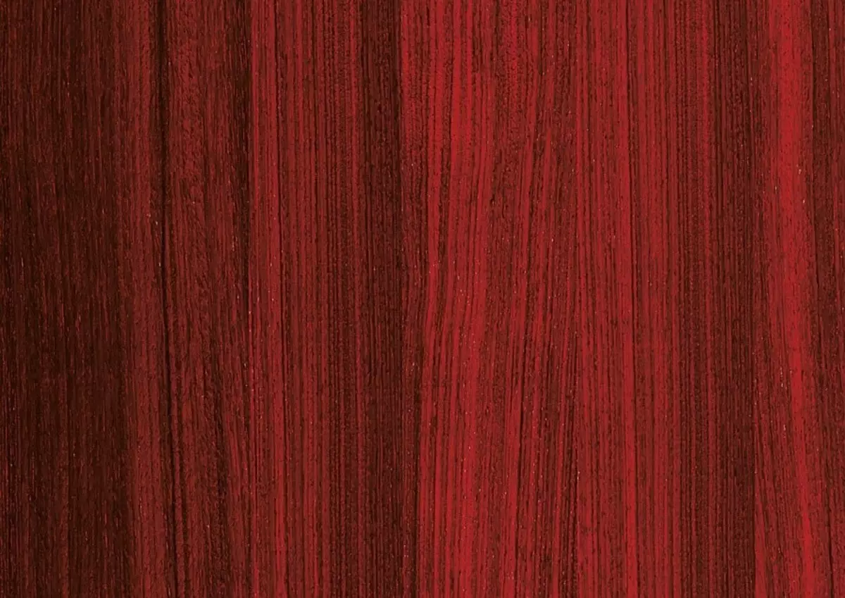 Spalva ir tekstūra Raudonasis medis