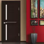 Porte color wenges all'interno di appartamenti moderni: caratteristiche e suggerimenti sulla scelta | +48 foto