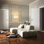 Features of the use of light doors in the interior: variety of options | +70 photo