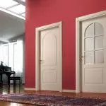 Características del uso de puertas ligeras en el interior: Variedad de opciones | Foto +70