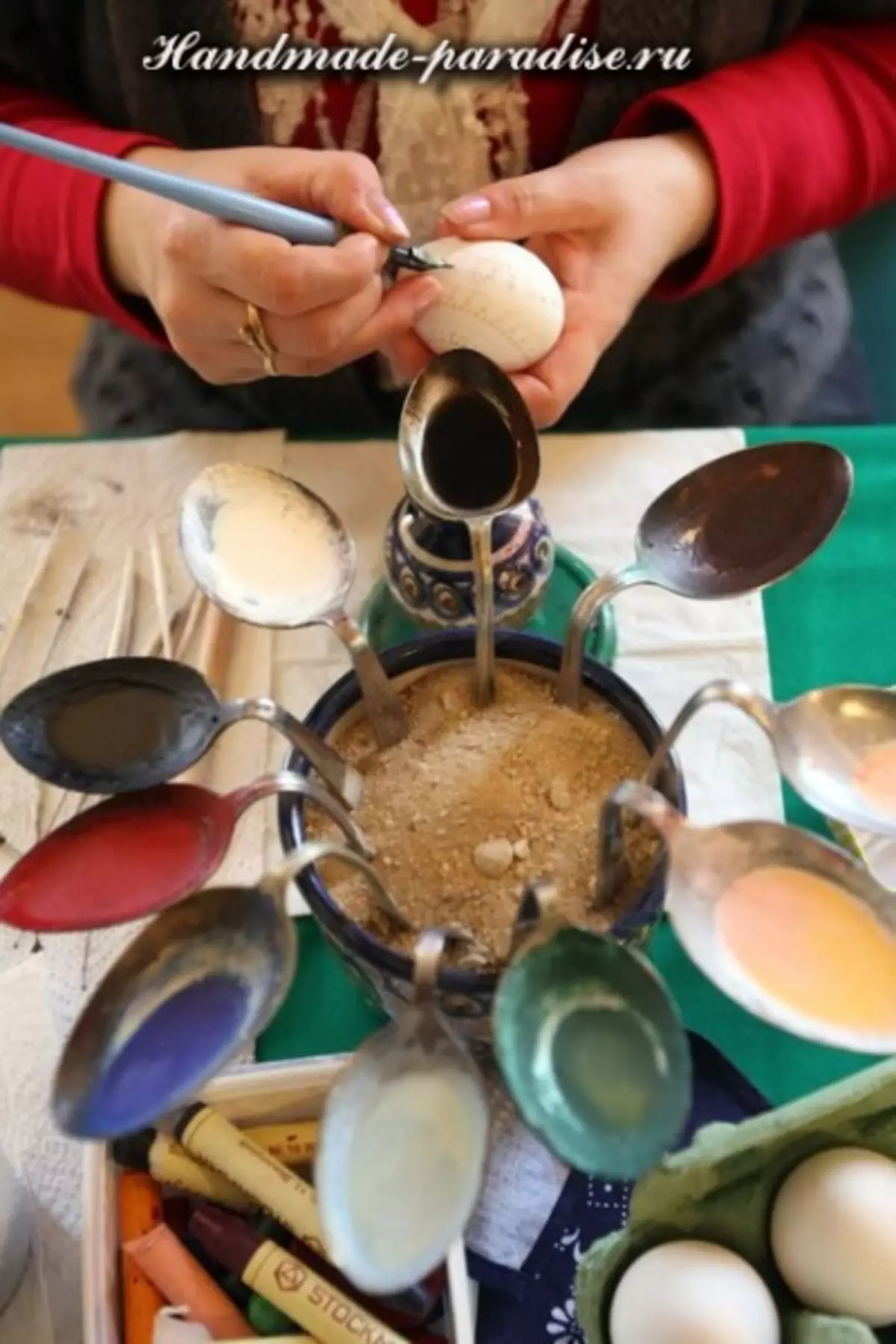 Eggs tapybos vaškas: magistro klasė namuose su nuotraukomis ir schemomis
