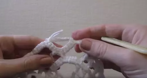 თურქული shawl on crochet ბარათზე: სქემები ფოტოები და ვიდეოები