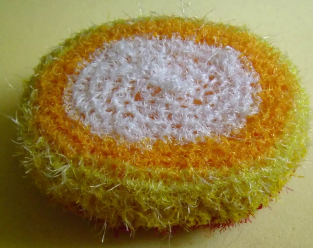 Crochet fun awọn olubere lati twine: awọn igbero pẹlu awọn fọto