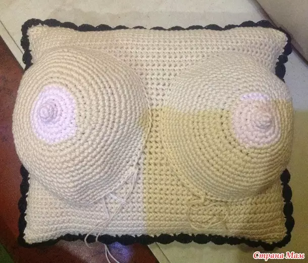 Crochet Pillow: Mga scheme na may paglalarawan at video.