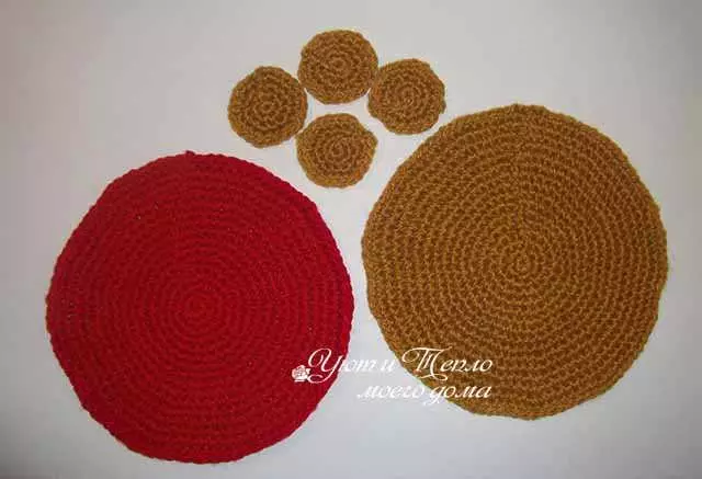 Merry Crocheted Taps yang tidak memerlukan skema, dengan deskripsi