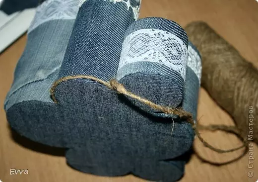 Butiran denim dengan tangan mereka sendiri untuk rumah: kelas induk dengan foto