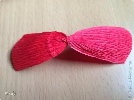Полуниця з цукерок своїми руками: майстер-клас з фото та відео