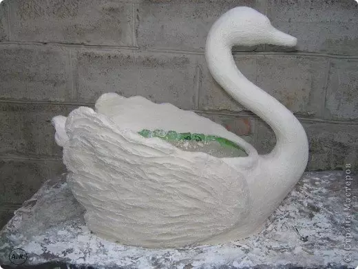 Swan saka botol plastik nindakake dhewe kanthi video lan foto