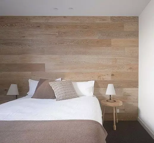 Hëlze Wand am Interieur - Tipps fir Eco-Stil ze kreéieren (38 Fotoen)