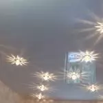 포인트 조명 : 천장에 램프를 배치하는 방법 (+68 사진)