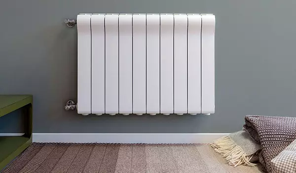 Ce bateriile de încălzire și încălzitoare sunt mai bune pentru apartament: Prezentare generală compararea tuturor opțiunilor