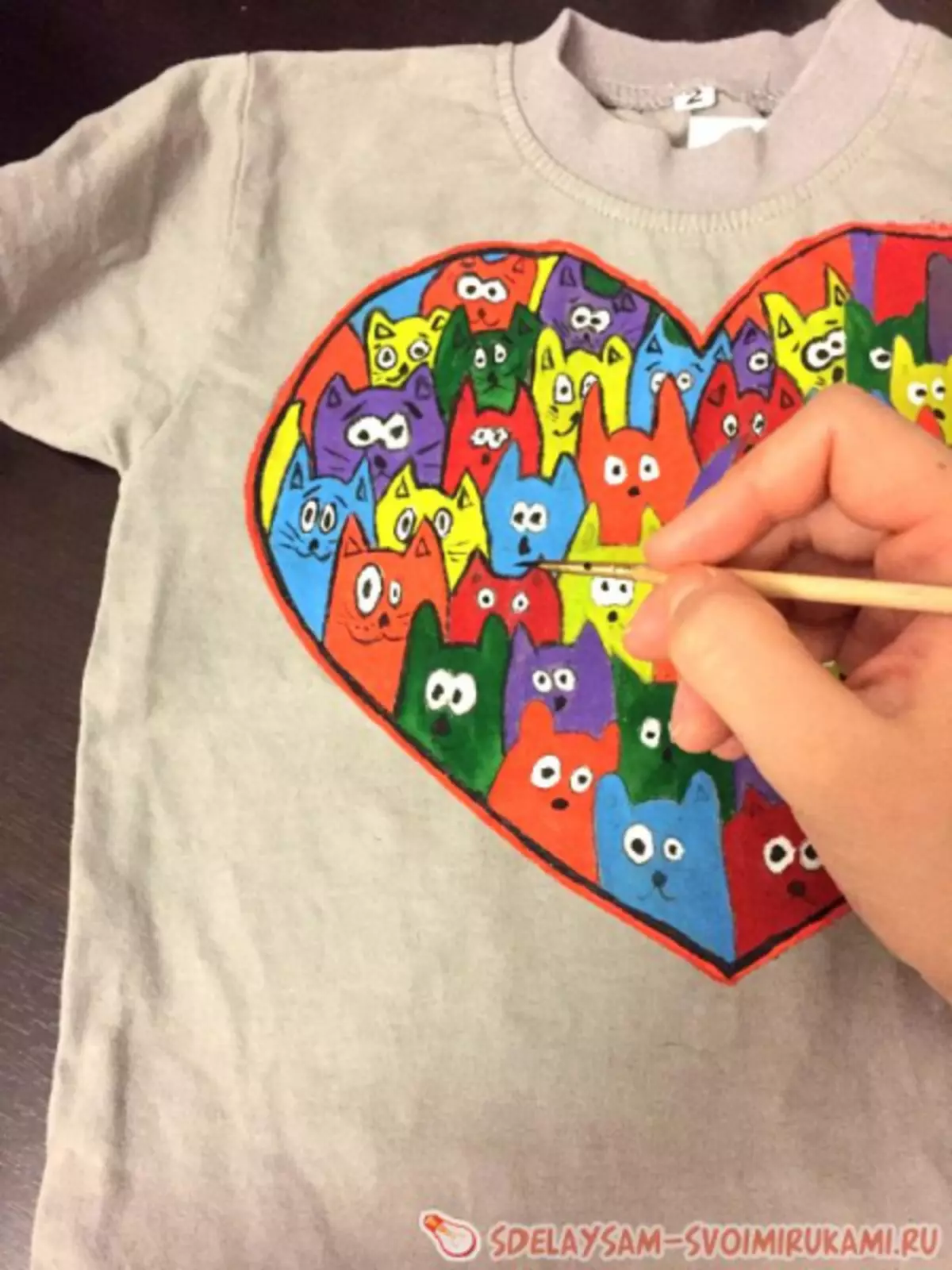 T-Shirts Painted. Վարպետության դաս բաղնիքի վրա երեխաների համար լուսանկարներով եւ տեսանյութերով