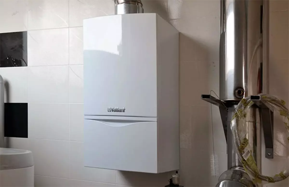 Karşılaştırma ve ev ısıtması için gaz kazanı seçimi: bir veya iki kontur, açık, monte edilmiş