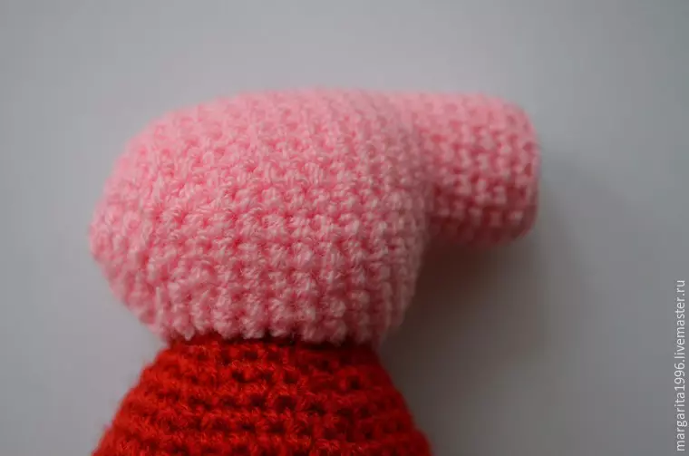 Peppa Crochet Pig: Classe Master for Knitting Little Hat