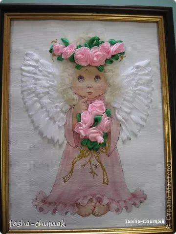 如何用來自女朋友的鮮花製作天使