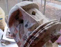 Afrika-papier maak maskers maak dit self