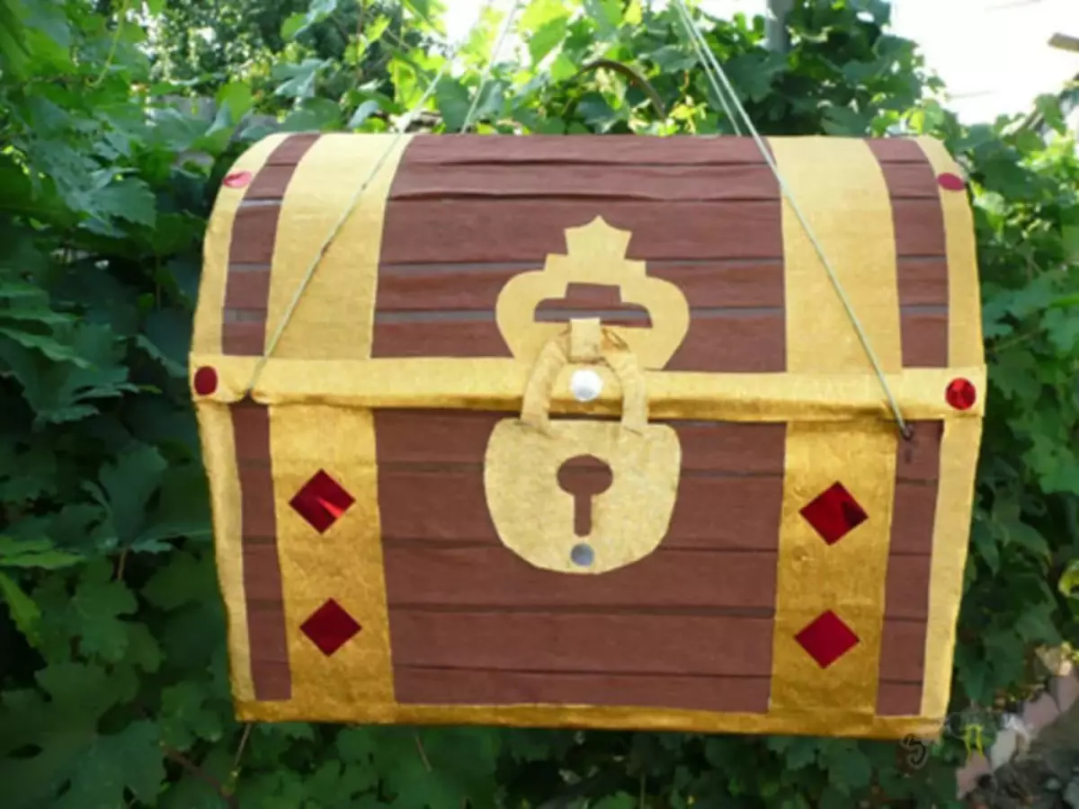 Пірацкі куфар сваімі рукамі з кардона з фота і відэа