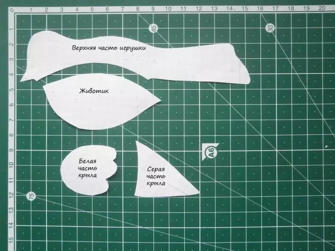 Snegiri faino vostede mesmo de feltro e papel: clase mestra con vídeo