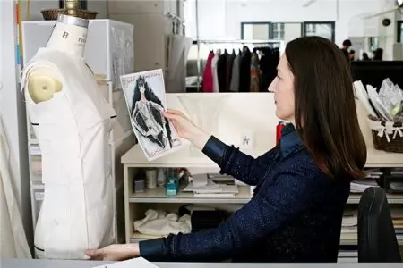 如何缝制女士夹克Coco Chanel：缝纫硕士课程