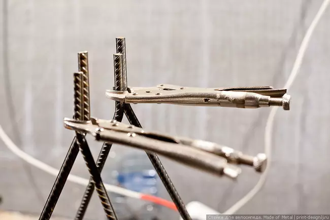 Napravite stalak za bicikl vlastitim rukama