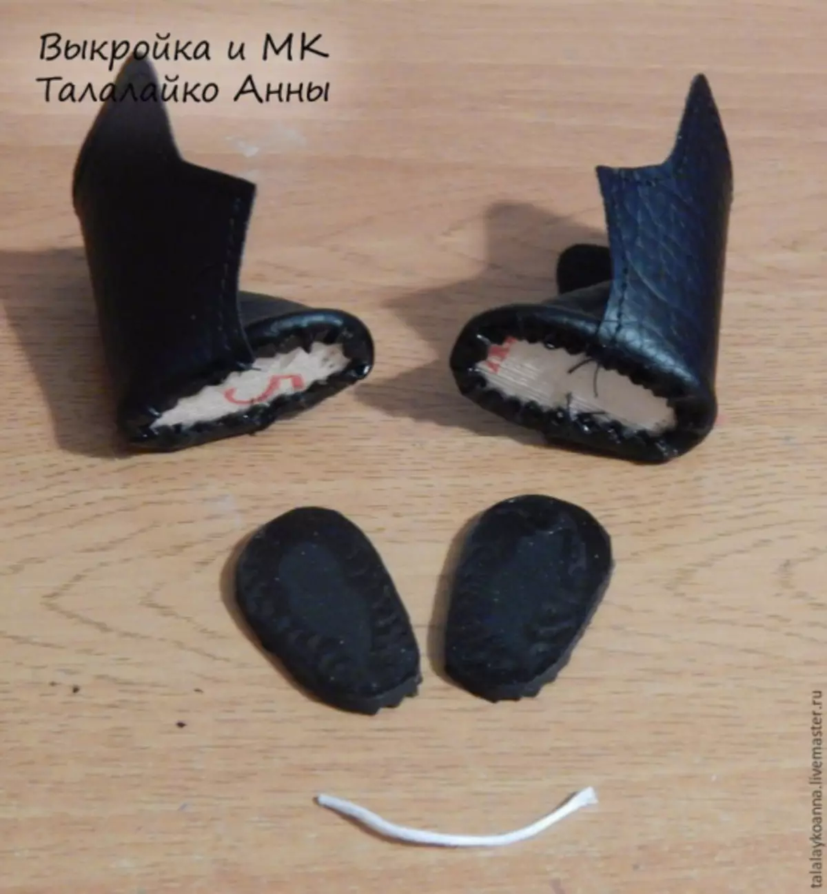 Doll boty s vlastními rukama s semišové vzory