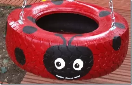 Ladybug des de pneumàtics amb les mans amb vídeo i fotos