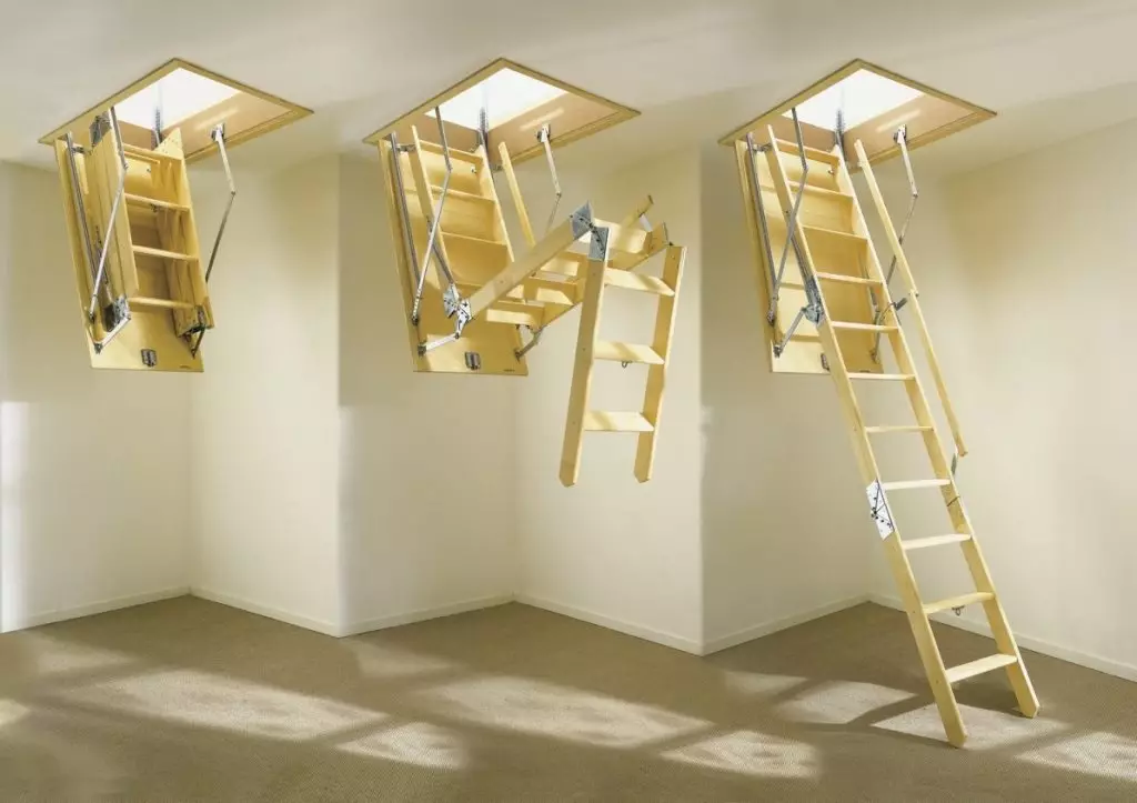 Folding trappe på loftet
