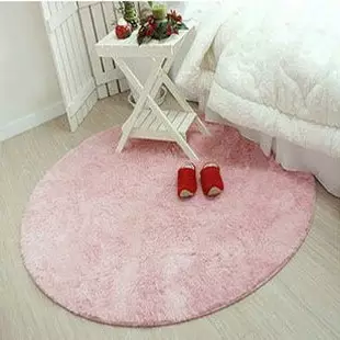 Oval û Carpets Round li Navxwe (30 wêne)