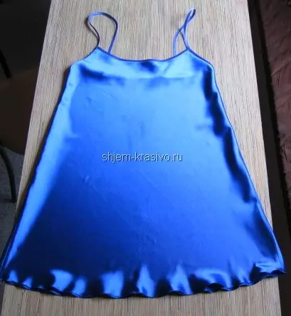 Straps లో మహిళల nightgown: కుట్టుపని న నమూనా మరియు మాస్టర్ క్లాస్