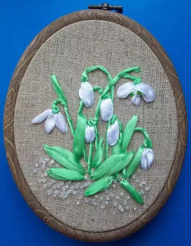 Snowdrops dogge it sels fan Felt: Masterklasse mei foto's en fideo