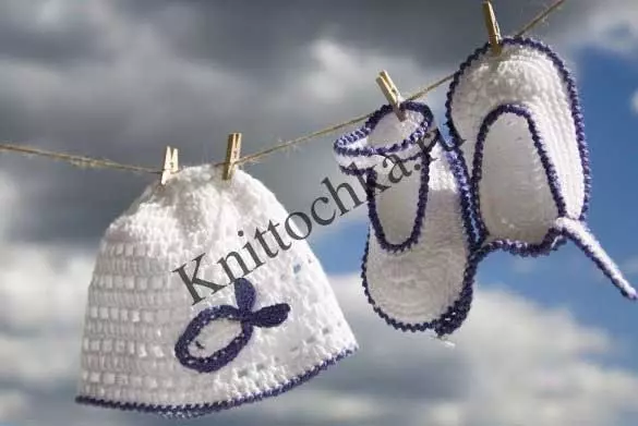 Knitting for newborns: blanket, hat, booties, blouse + photo