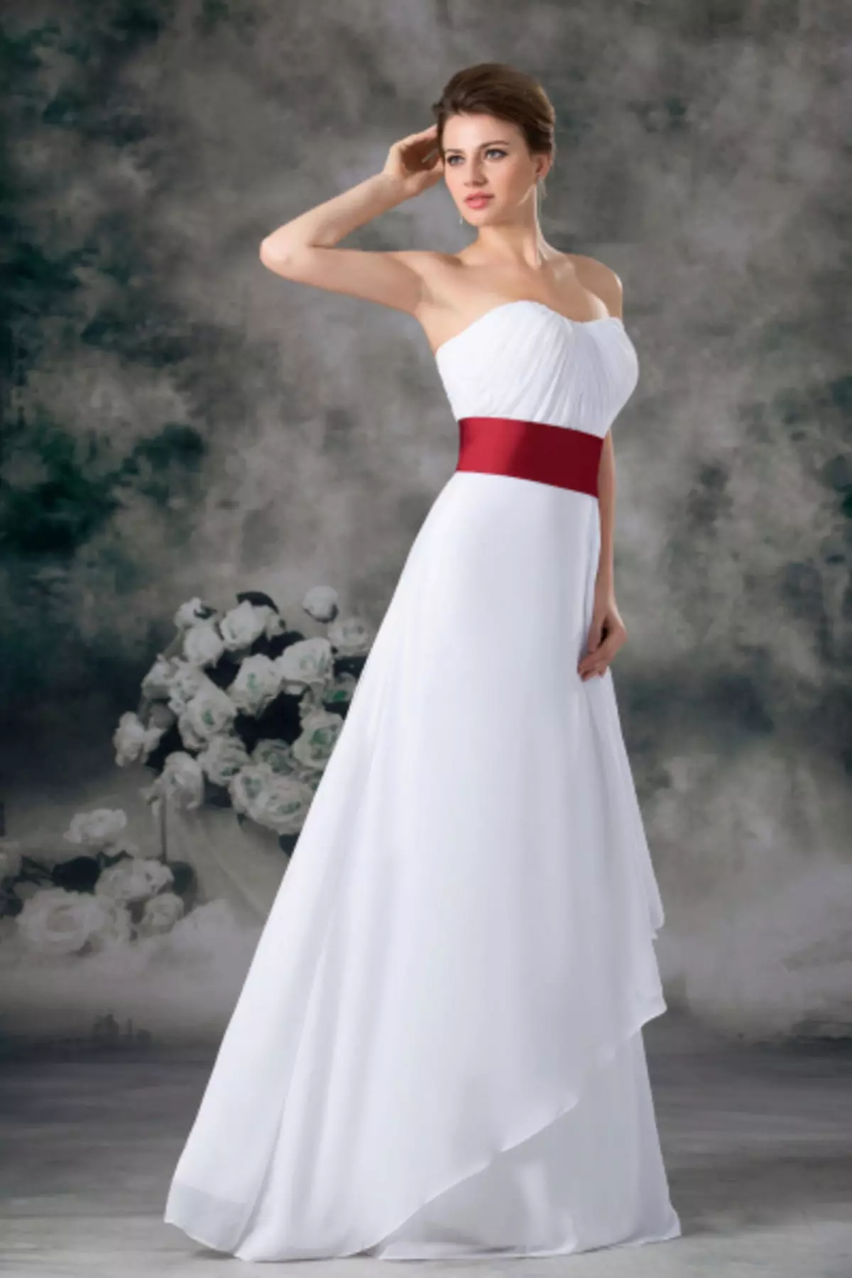 Платье с красным поясом. Свадебное платье белое с красным. Свадебное платье с красным поясом. Свадебное платье с красной лентой. Атласный пояс для свадебного платья.