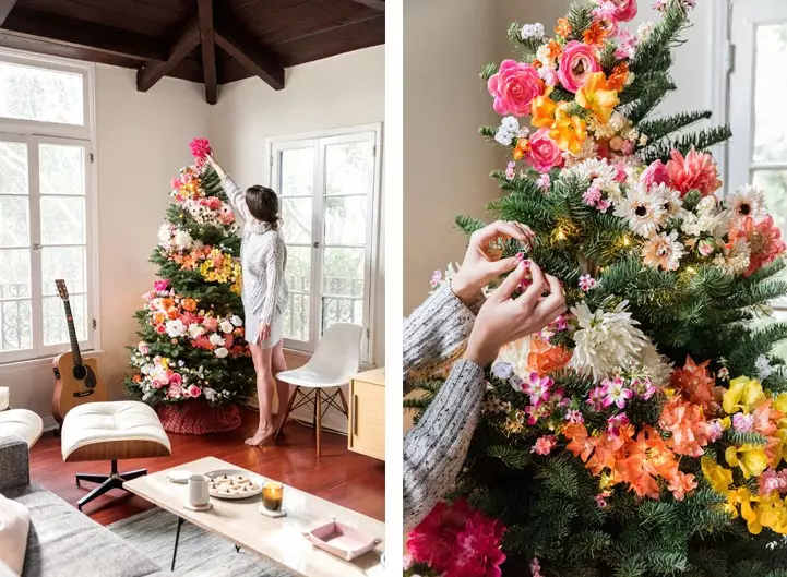 Decoració d'arbres de Nadal amb flors