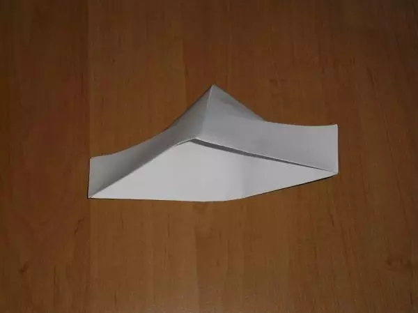 Kaip padaryti popierinį laivą tai padaryti patys