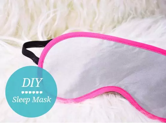 How to make a mask to sleep with your own hands