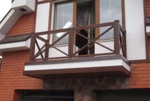 Sådan laver du en rækværk på balkonen