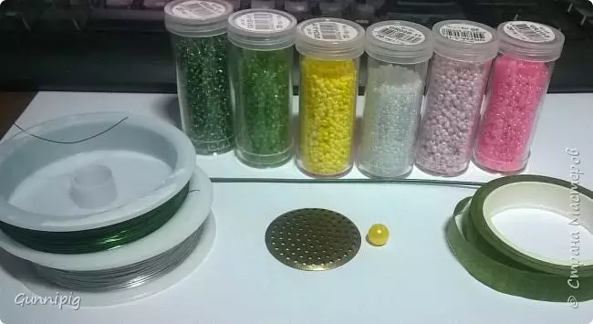 Lotus Beads: O se vasega manaia tele ma vasega vitio ma ata