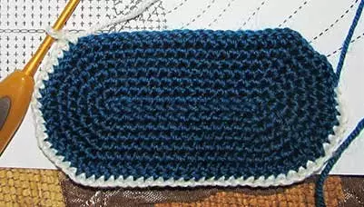 Häkeln Booties für Anfänger: Schemata mit einer Beschreibung, wie man Booties mit Video und Fotos strickt