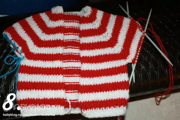 Camisola de punto para a moza con agullas de tricotar: opcións para a rapaza 2 anos, a blusa de apertura faino vostede mesmo