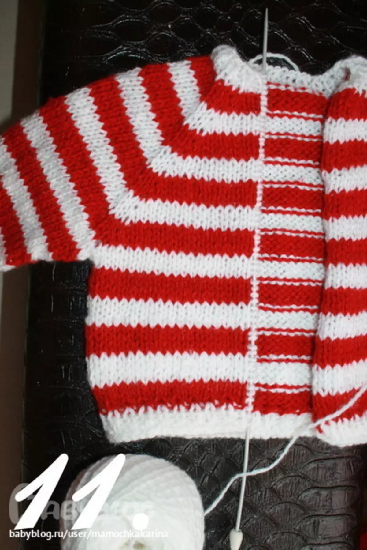 Strikket sweater til pigen med striknåle: Valg til pigen 2 år, openwork bluse gør det selv