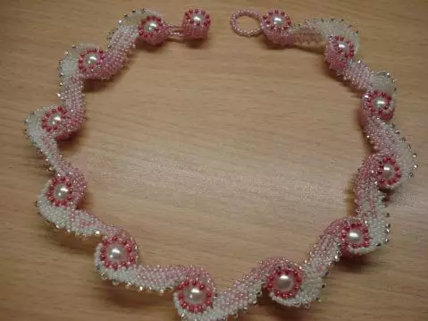 Bead Necklace and Beads: Pêvajoya Wêran ji bo Destpêkan