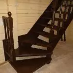 Como fazer uma escada com ultrapantes: instrução detalhada sobre auto-montagem