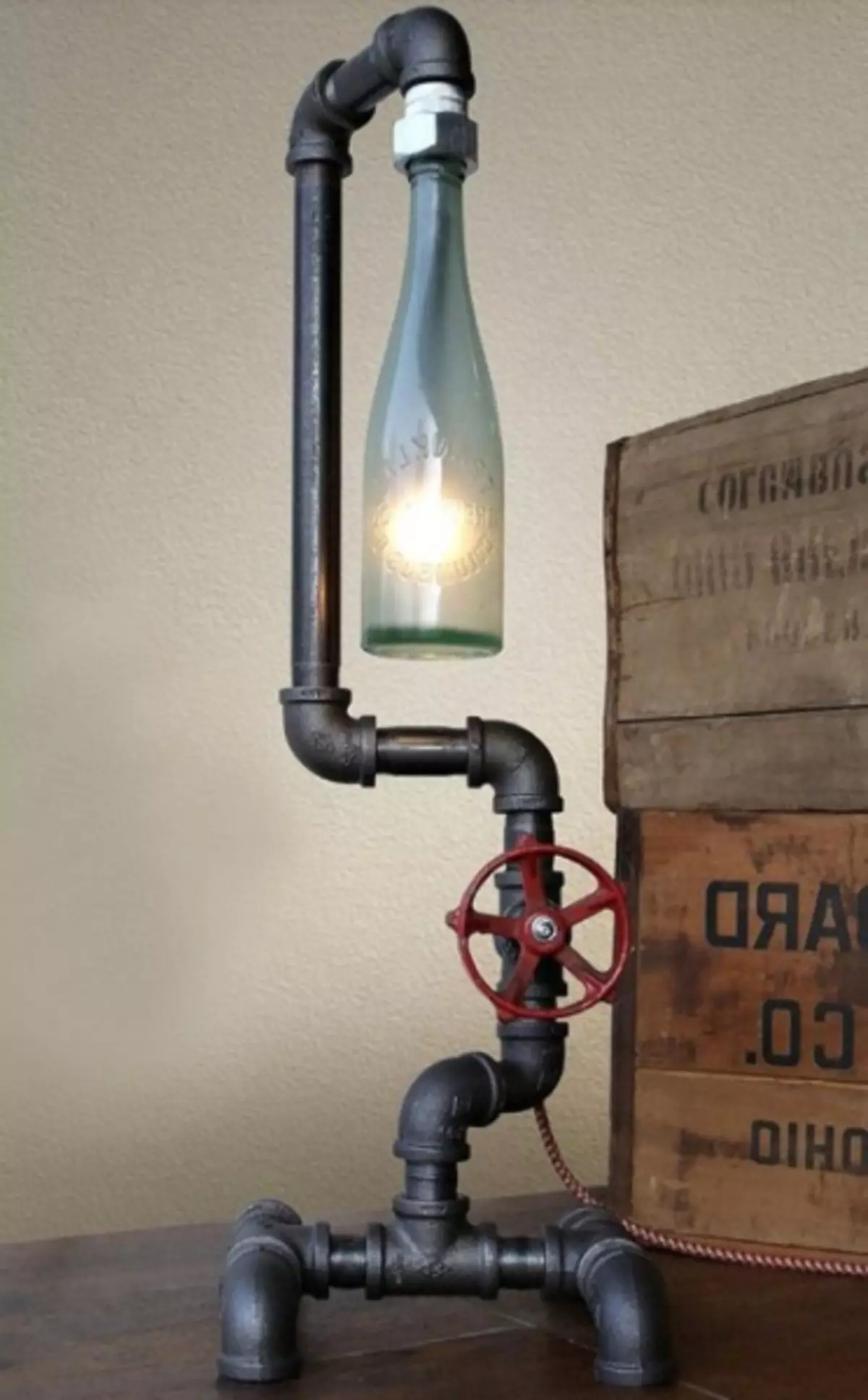 50 foto të llambave në stilin industrial