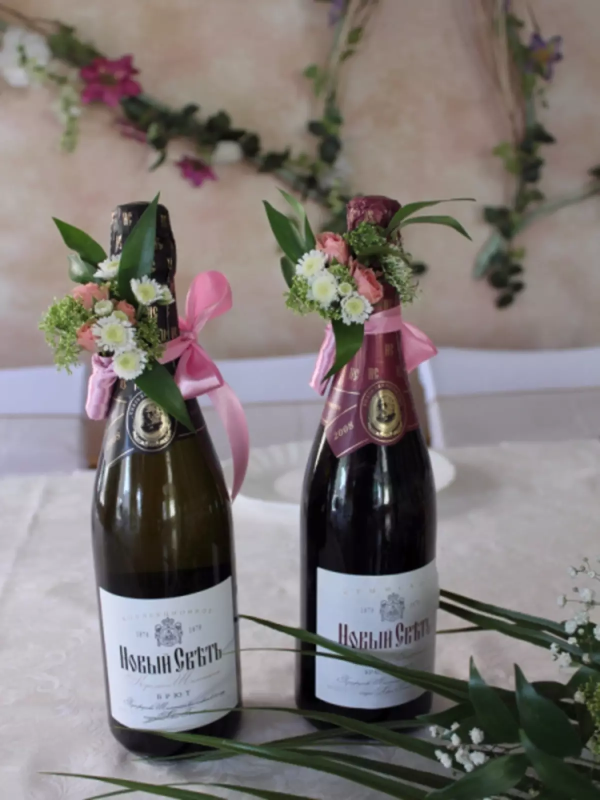 Odjeća za šampanjac za vjenčanje vlastitim rukama od vrpca