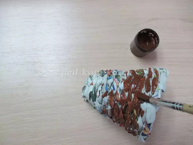 Horn of abundance do it yourself from newspaper tubes with photos and videos